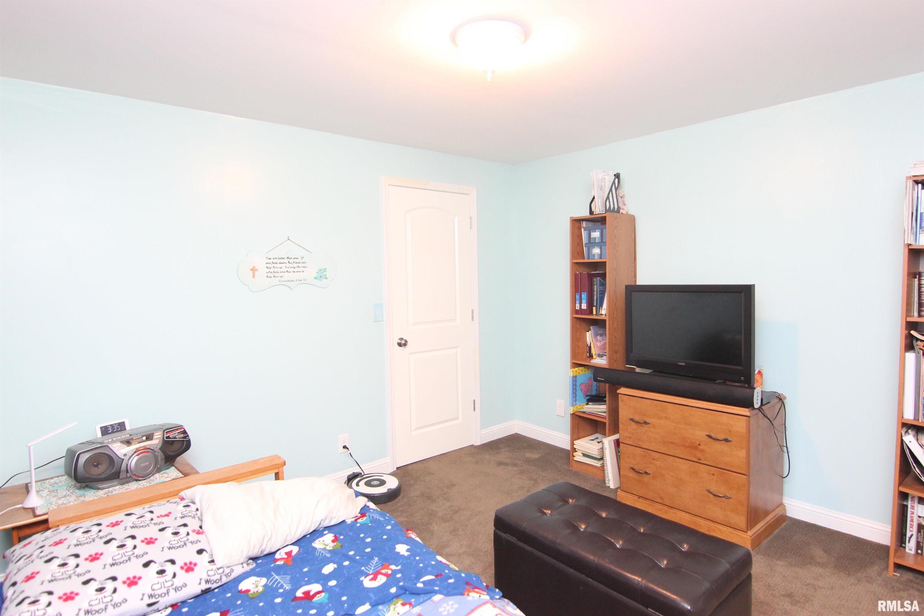 1502 Elizabeth Lane Metamora, IL 61548 - Photo 30 of 49