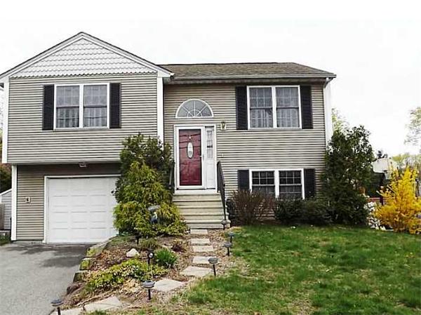 368 Point Avenue Warwick, RI 02889 - Photo 1 of 30 Gallery Image 1
