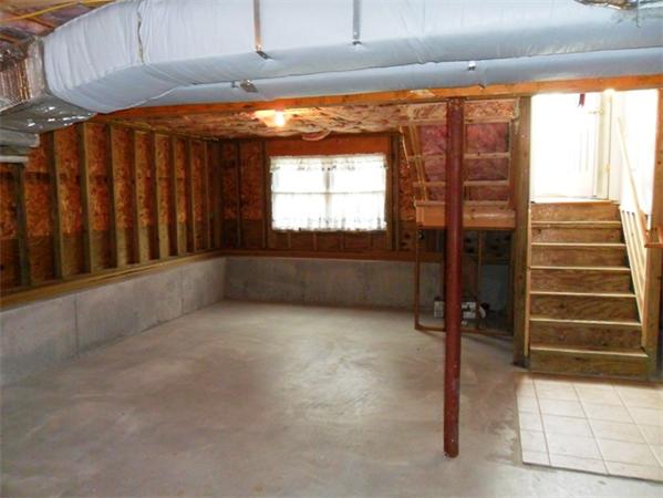 368 Point Avenue Warwick, RI 02889 - Photo 27 of 30 Gallery Image 27