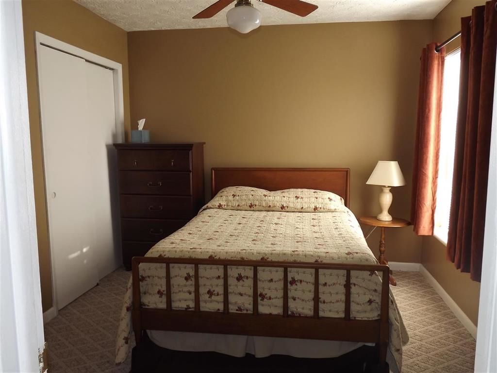 9141 South Pointe Ridge Lane, Unit 38 Bloomington, IN 47401 - Photo 3 of 17