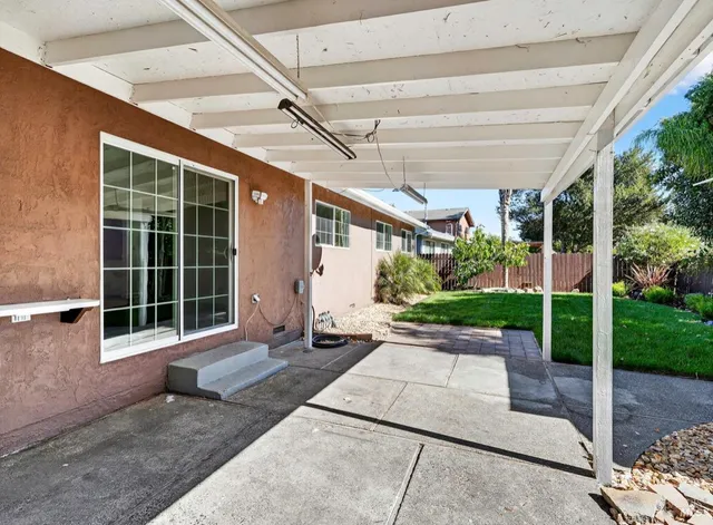 $769,000 | 844 Cedarwood Lane, Petaluma, CA 94954