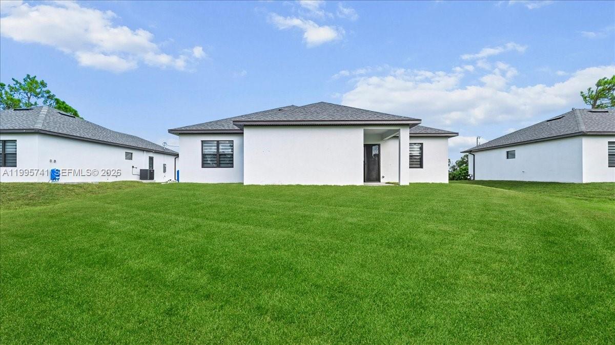 766 Roma Avenue South Lehigh Acres, FL 33974 - Photo 26 of 57