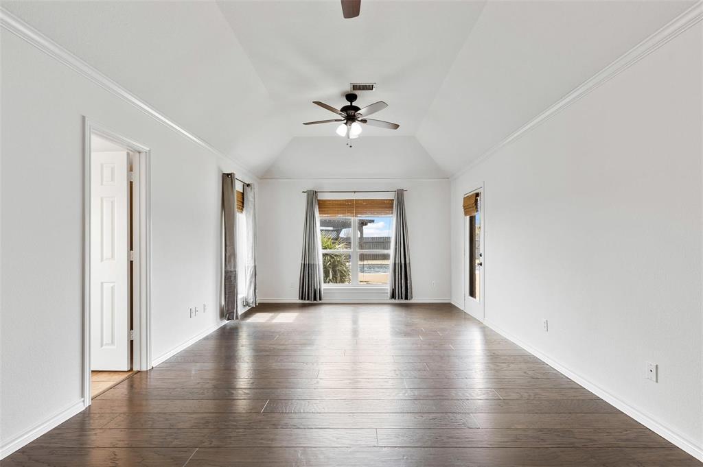 312 Corral Road Godley, TX 76044 - Photo 18 of 27 Gallery Image 18