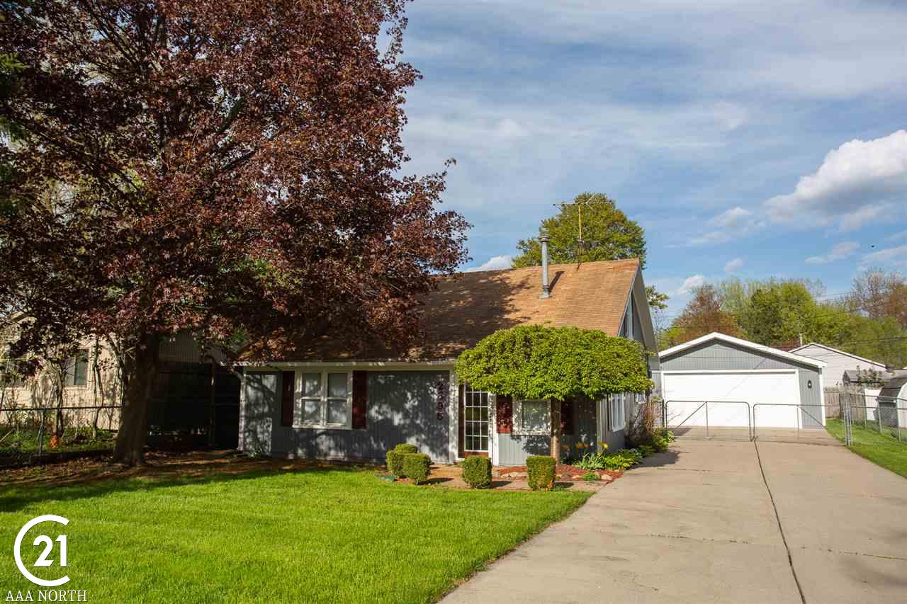 2895 Walsh Drive Rochester Hills, MI 48309 - Photo 1 of 38