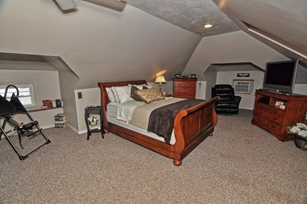 161 Paradise Road Swampscott, MA 01907 - Photo 11 of 29 Gallery Image 11