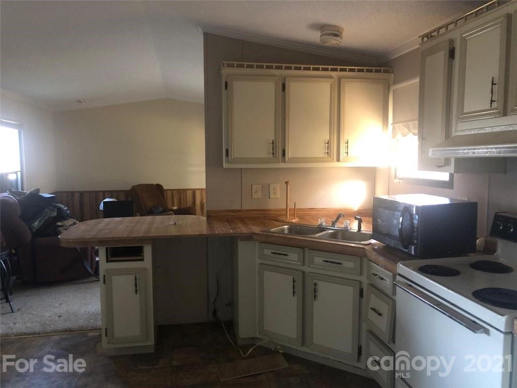 4520 Goodman Lake Road Salisbury, NC 28146 - Photo 3 of 25 Gallery Image 3