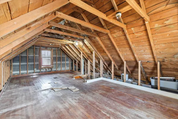 $218,500 | 131 Mc Kinley Street, Two Rivers, WI 54241