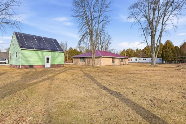 $218,500 | 131 Mc Kinley Street, Two Rivers, WI 54241