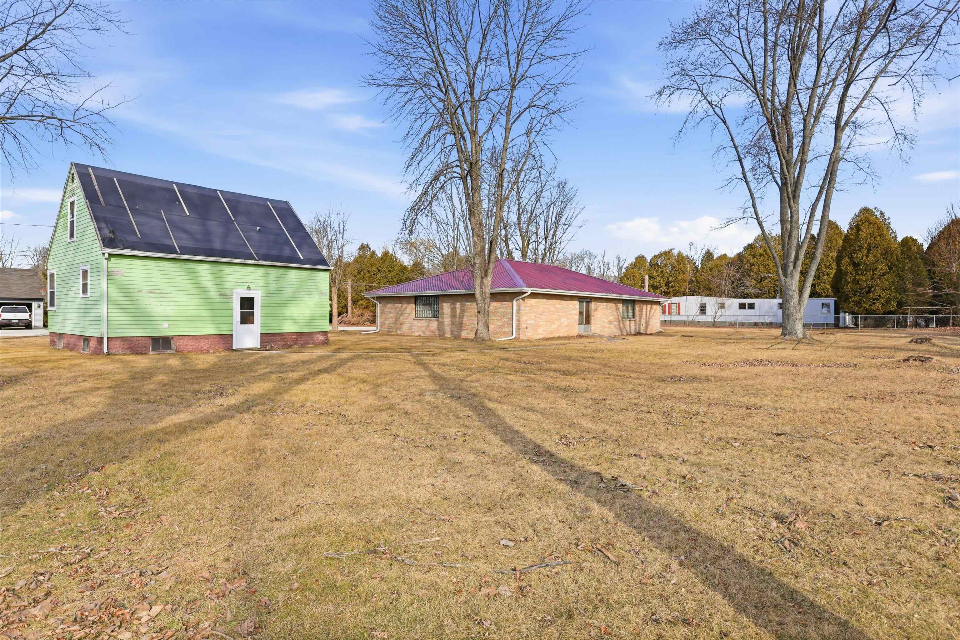 131 Mc Kinley Street Two Rivers, WI 54241 - Photo 3 of 36