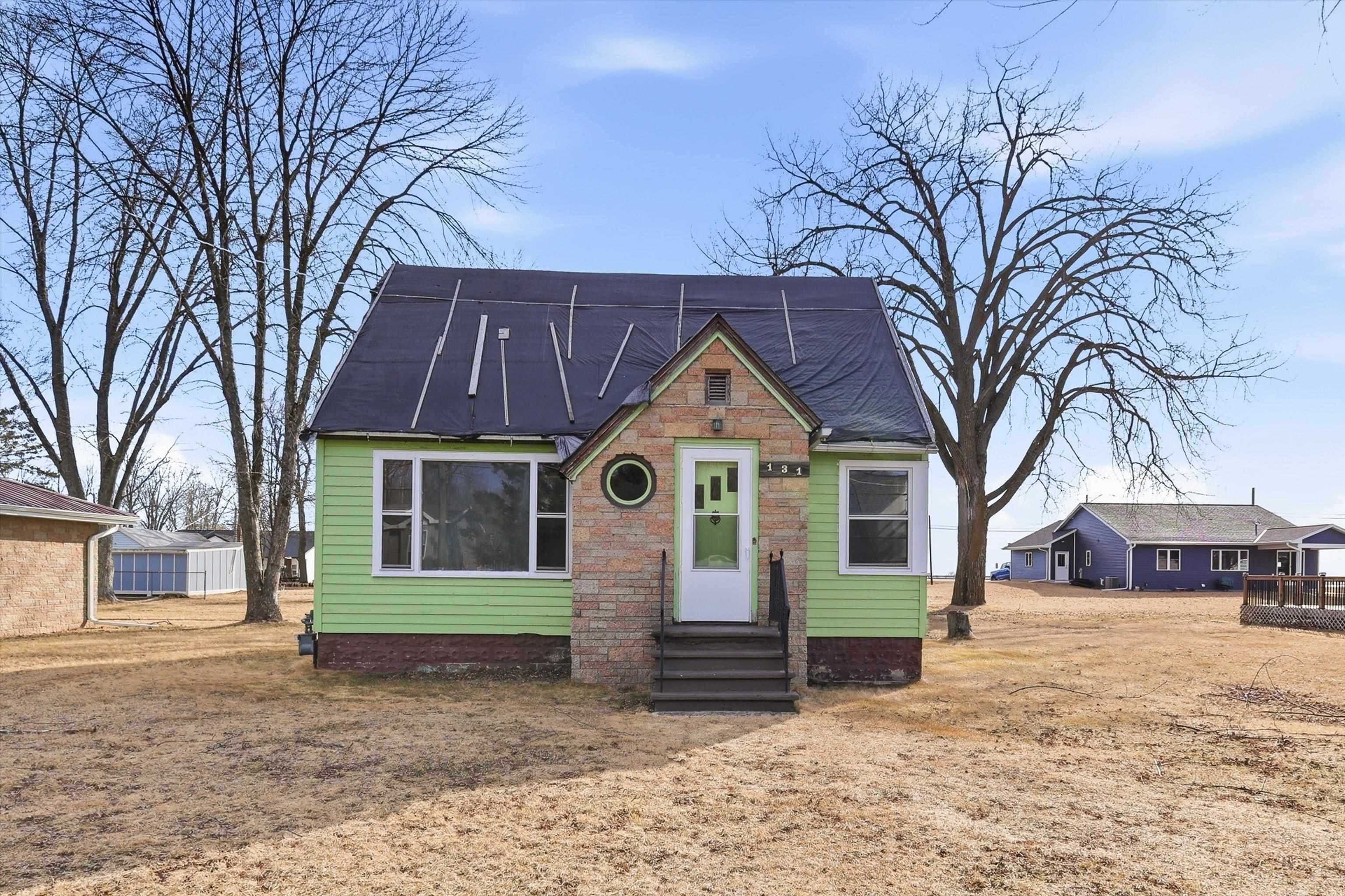 131 Mc Kinley Street Two Rivers, WI 54241 - Photo 6 of 36