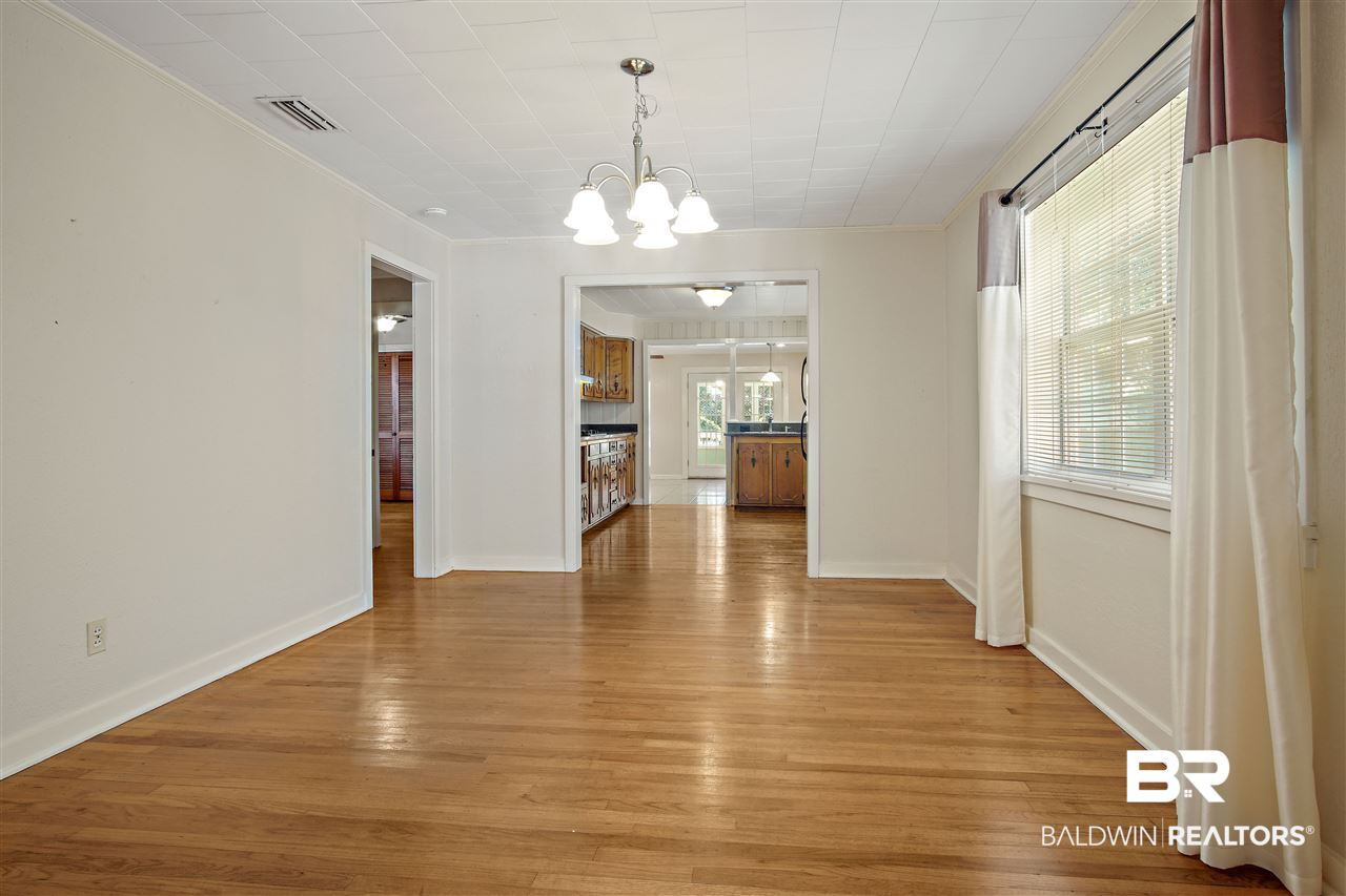 7441 Pinewood Drive Theodore, AL 36582 - Photo 12 of 30