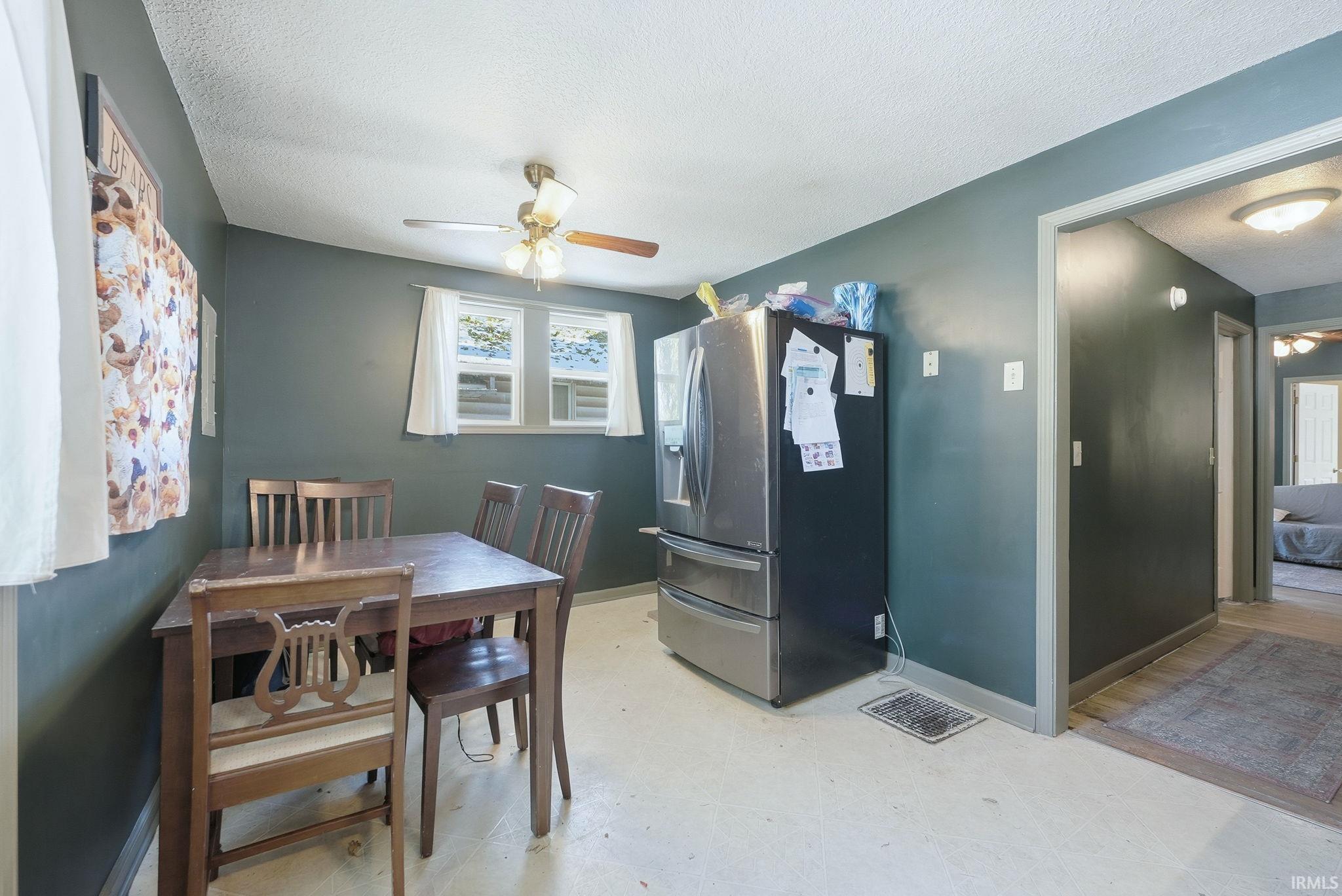 1316 Sinclair Street Fort Wayne, IN 46808 - Photo 10 of 34