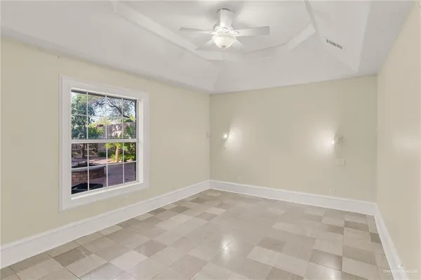 $555,000 | 304 Sunflower Avenue, McAllen, TX 78504