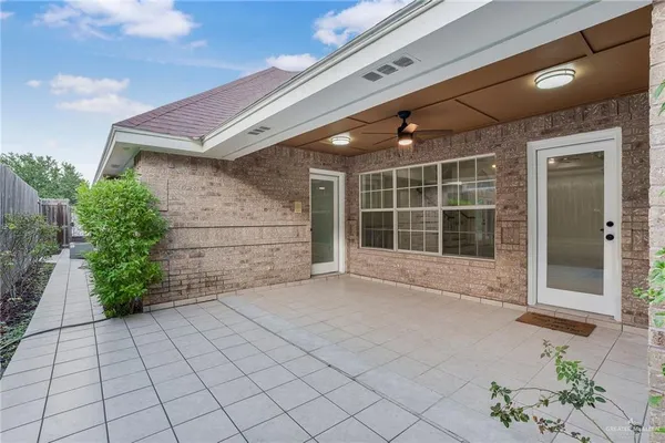 $555,000 | 304 Sunflower Avenue, McAllen, TX 78504