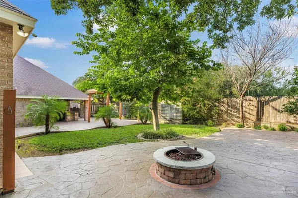 $555,000 | 304 Sunflower Avenue, McAllen, TX 78504