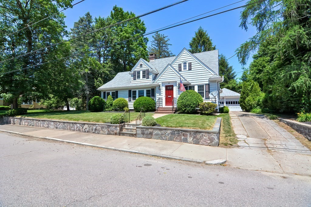 54 Upland Road Attleboro, MA 02703 - Photo 2 of 42 Gallery Image 2