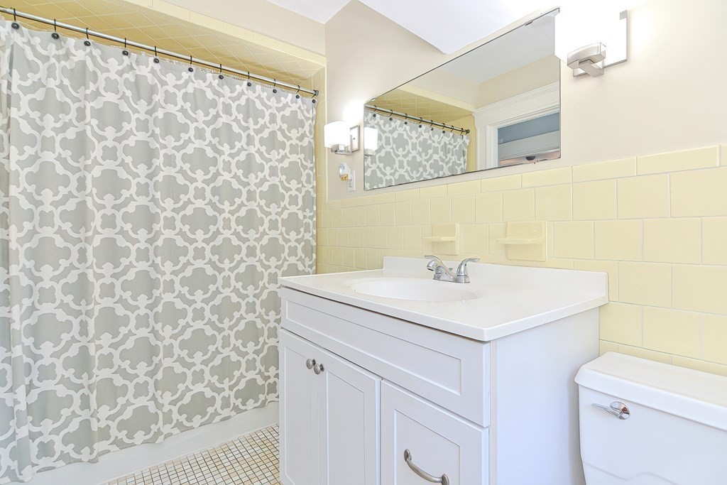 54 Upland Road Attleboro, MA 02703 - Photo 30 of 42 Gallery Image 30