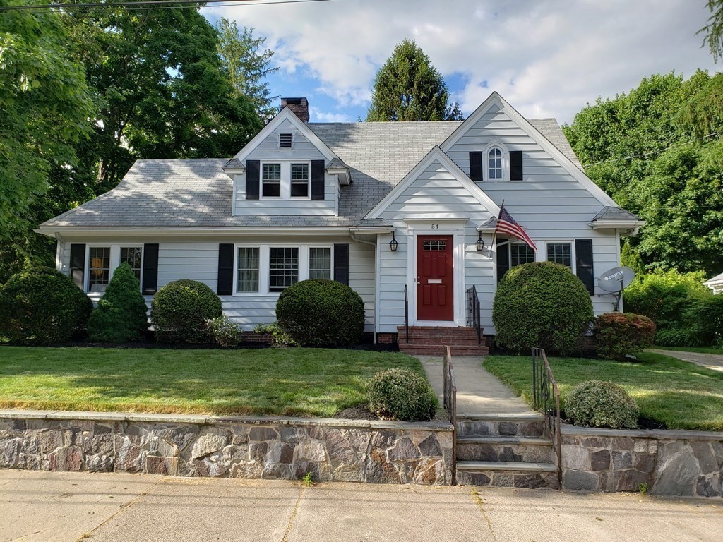 54 Upland Road Attleboro, MA 02703 - Photo 3 of 42 Gallery Image 3