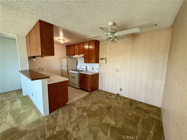 $419,900 | 4727 West 147th Street, Unit 202, Lawndale, CA 90260