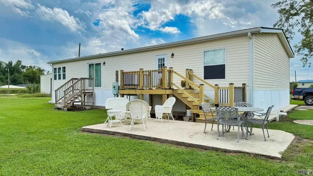 $230,000 | 4421 Bayouside Drive, Chauvin, LA 70344