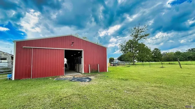 $230,000 | 4421 Bayouside Drive, Chauvin, LA 70344