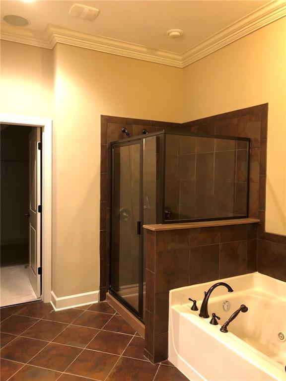 10575 Bent Tree View Duluth, GA 30097 - Photo 14 of 20 a view of a tub