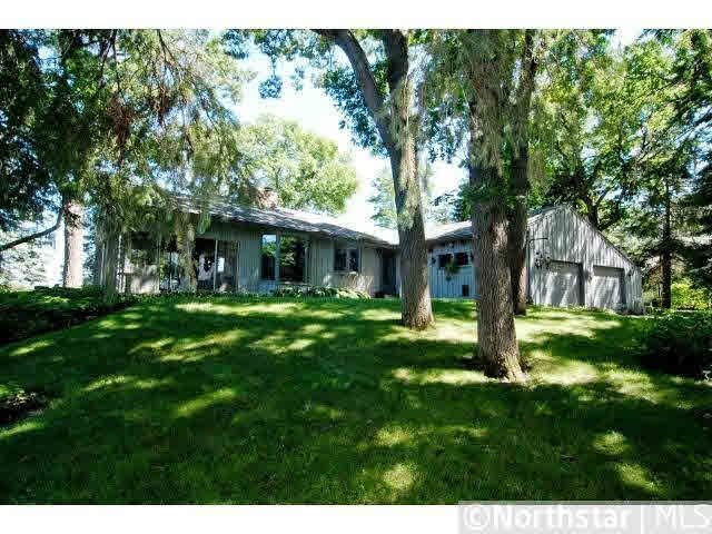 8 West Shore Road North Oaks, MN 55127 - Photo 1 of 14 Gallery Image 1