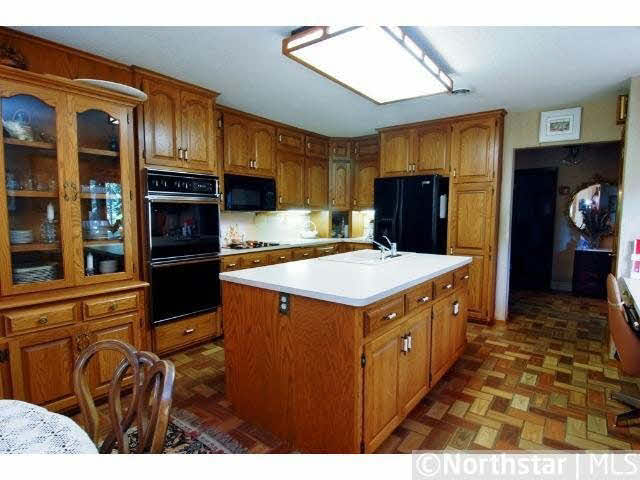 8 West Shore Road North Oaks, MN 55127 - Photo 7 of 14 Gallery Image 7