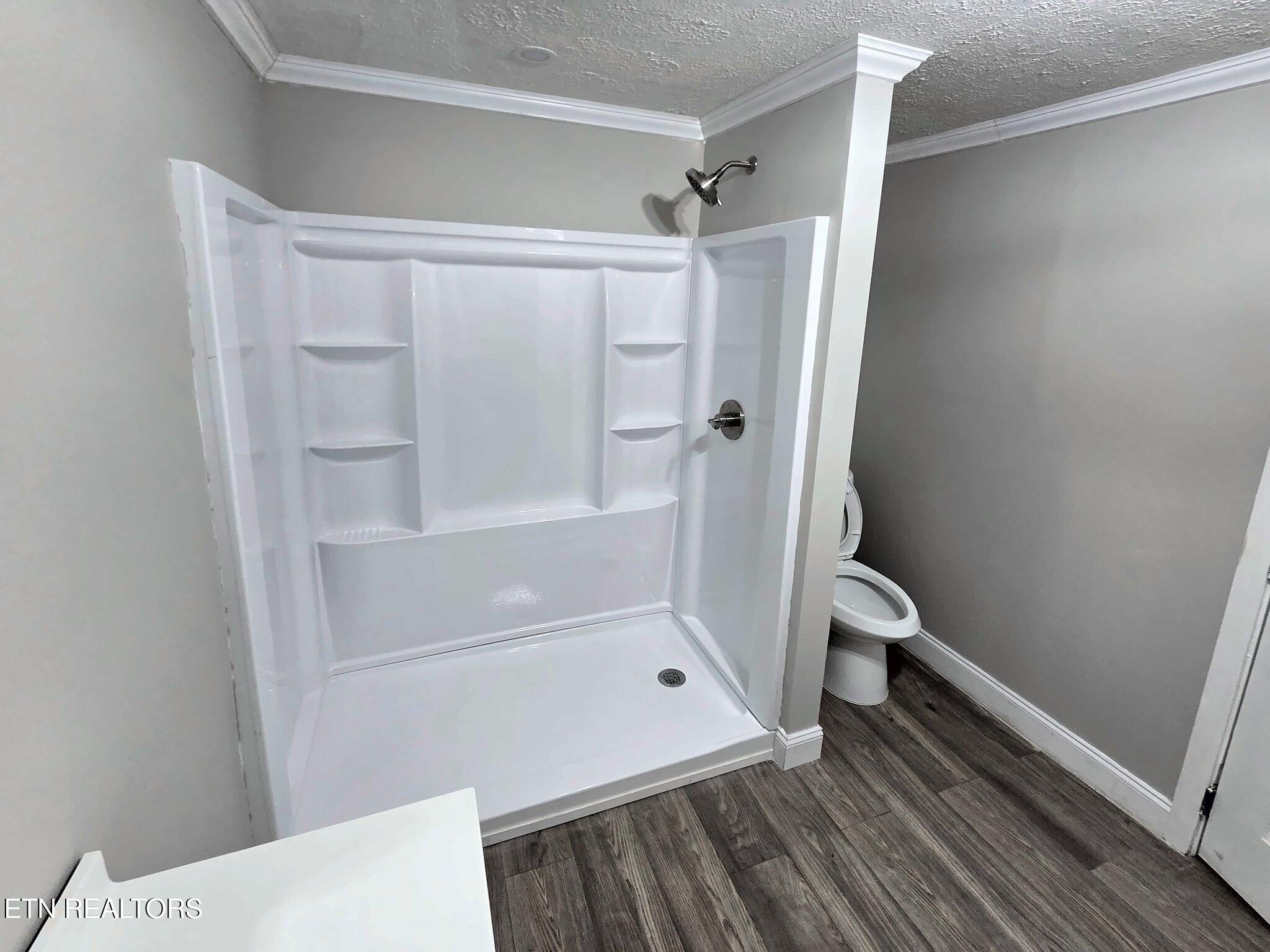 1037 Foust Carney Road Powell, TN 37849 - Photo 16 of 28 Newly Completed Full Bath - Shower
