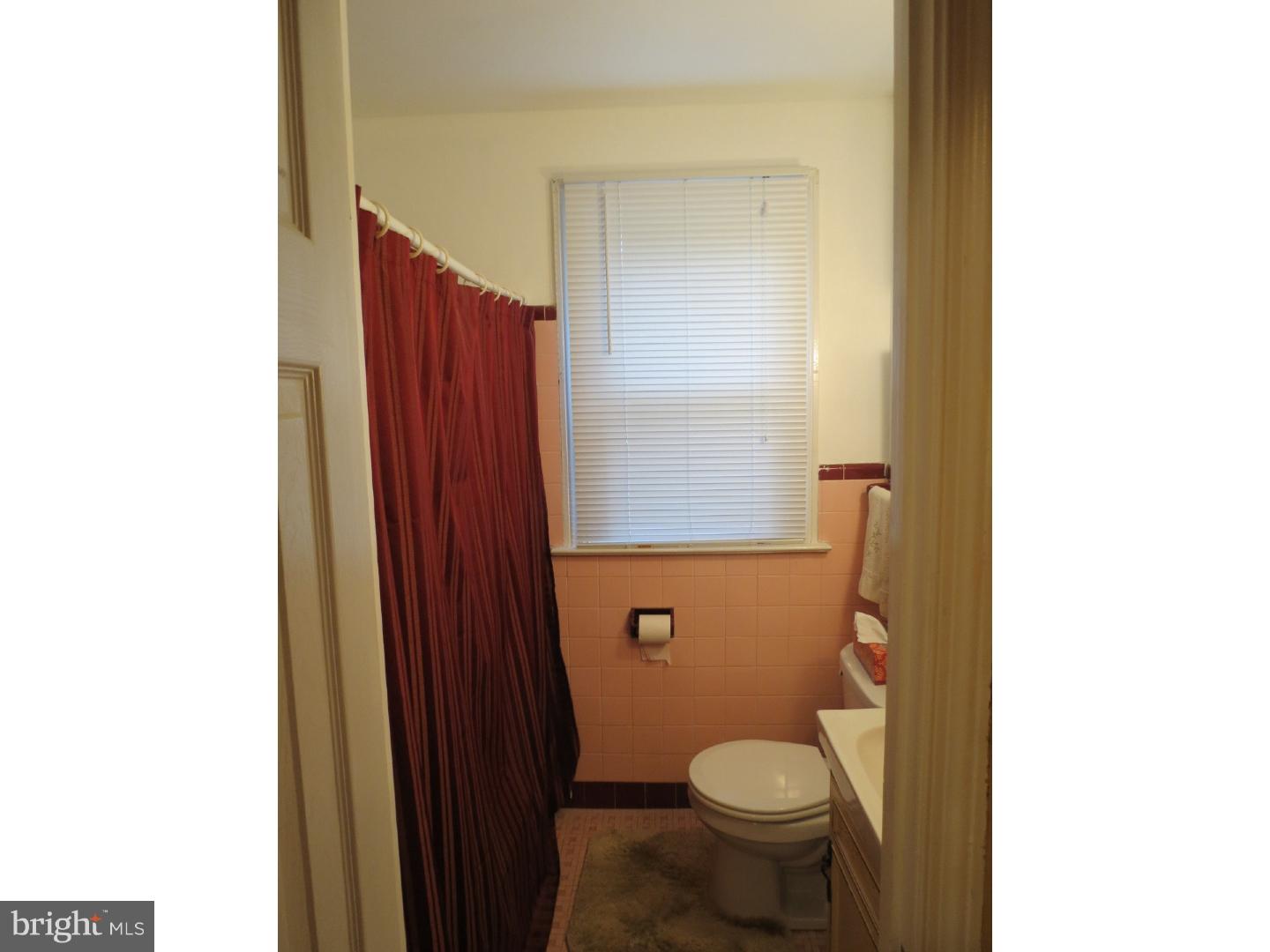 42 Delmont Road Newtown Square, PA 19073 - Photo 12 of 22 Bathroom