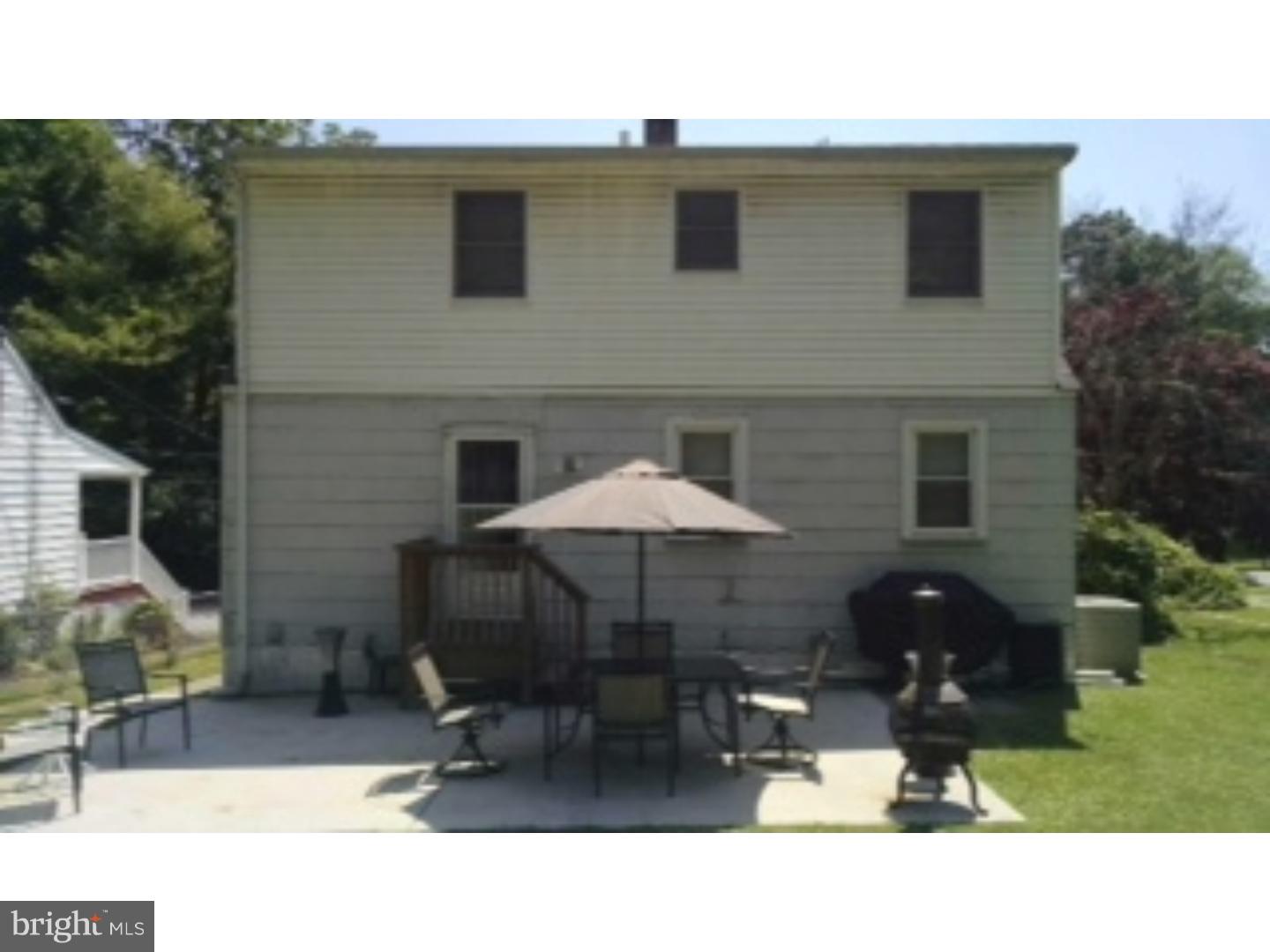 42 Delmont Road Newtown Square, PA 19073 - Photo 3 of 22 Exterior Back