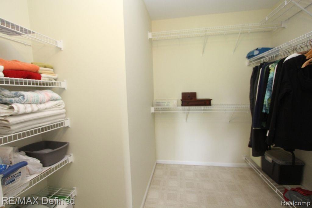 5291 Brookemonte Circle Rochester, MI 48306 - Photo 20 of 23
