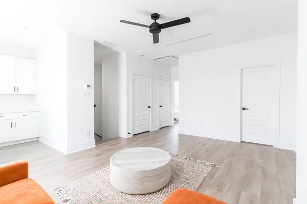 $5,000 | 5703 Dolores Street, Unit B, Houston, TX 77057