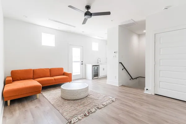 $5,000 | 5703 Dolores Street, Unit B, Houston, TX 77057