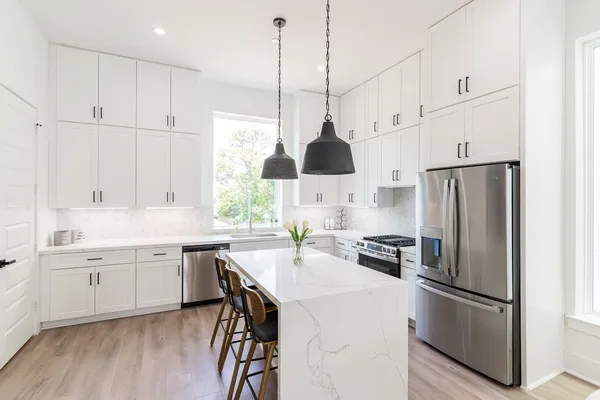 $5,000 | 5703 Dolores Street, Unit B, Houston, TX 77057