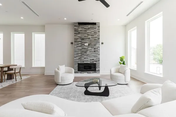 $5,000 | 5703 Dolores Street, Unit B, Houston, TX 77057