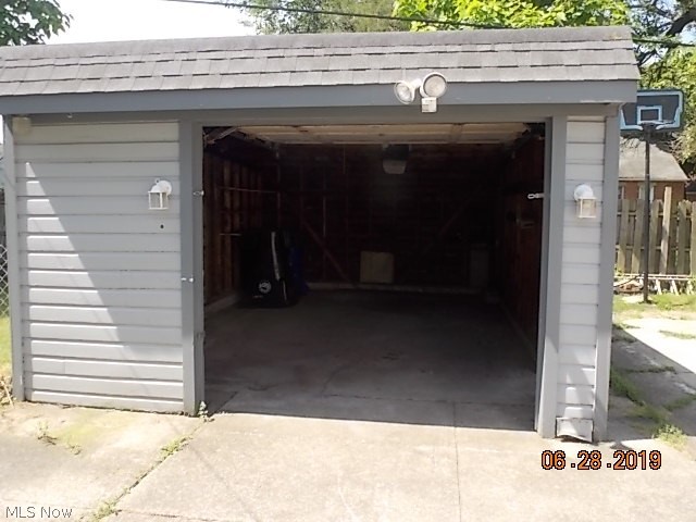 924 Nathaniel Road Cleveland, OH 44110 - Photo 17 of 22