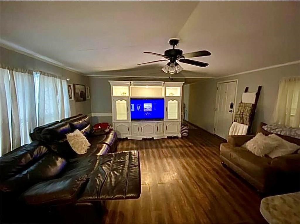 6911 Springhill Road Pollock, LA 71467 - Photo 4 of 10