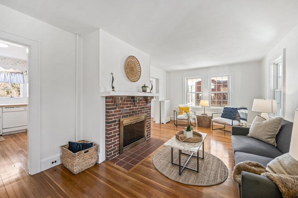 260 Lincoln Road Lincoln, MA 01773 - Photo 7 of 42