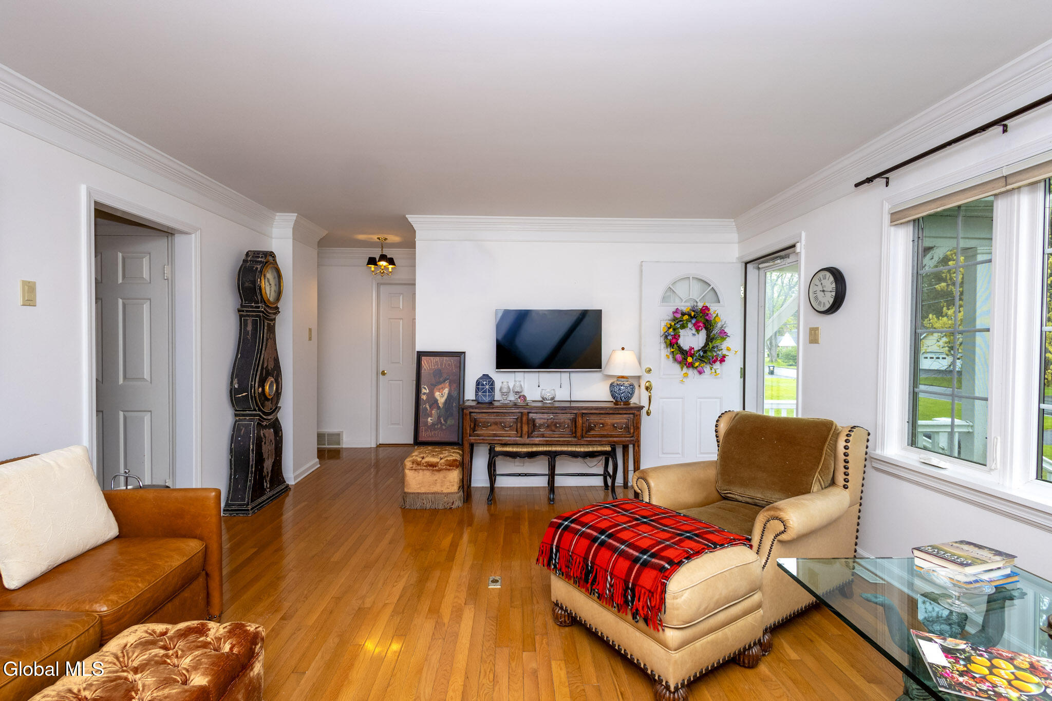 65 Pashley Road Glenville, NY 12302 - Photo 5 of 32 0D2A0318-Edit
