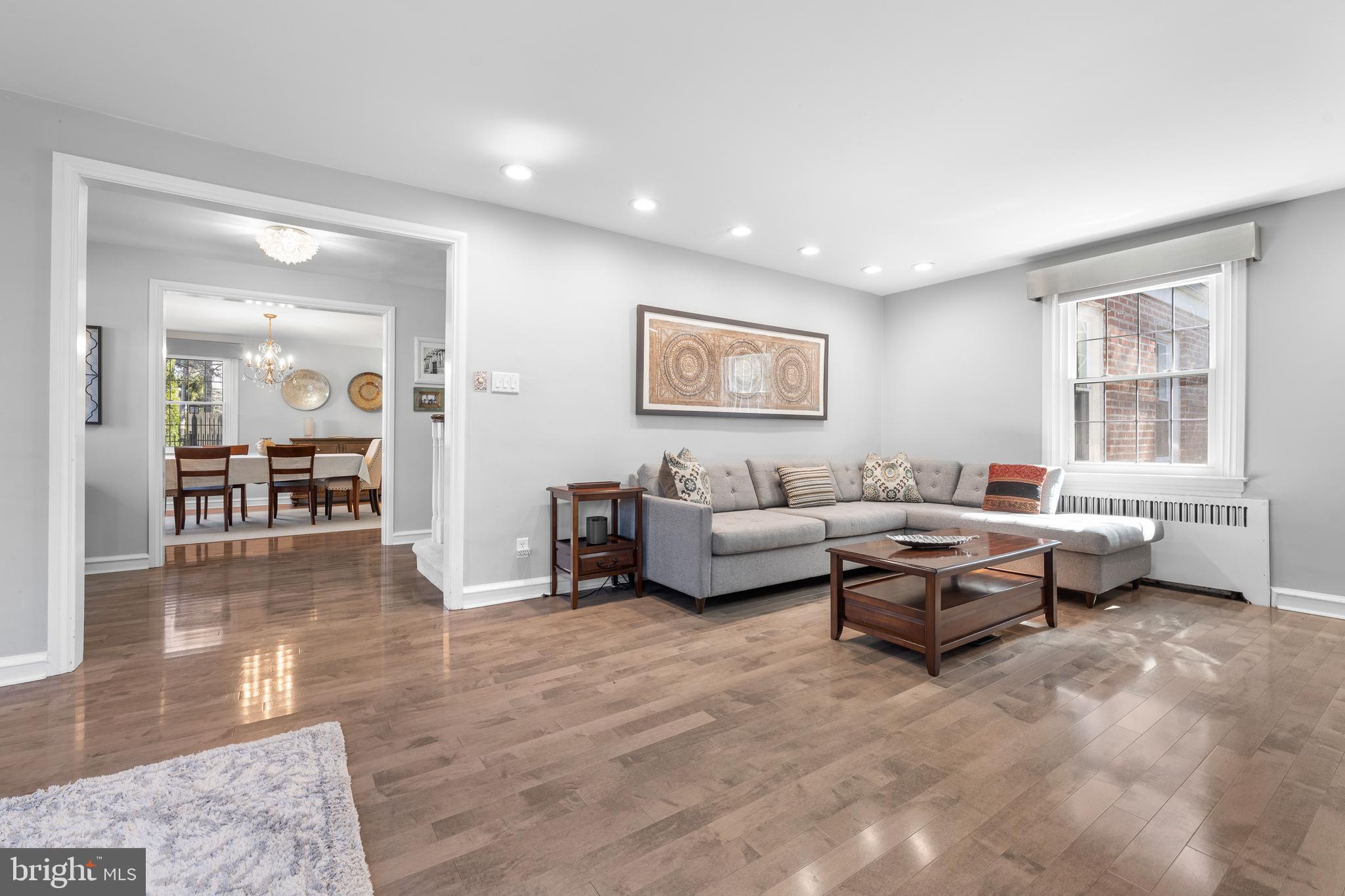 100 Overhill Road Bala Cynwyd, PA 19004 - Photo 6 of 28 Living Room