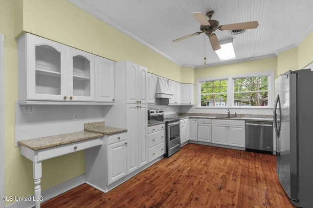 $285,000 | 3821 Montrose Circle, Jackson, MS 39216