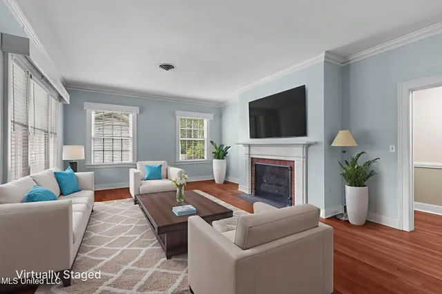 $285,000 | 3821 Montrose Circle, Jackson, MS 39216