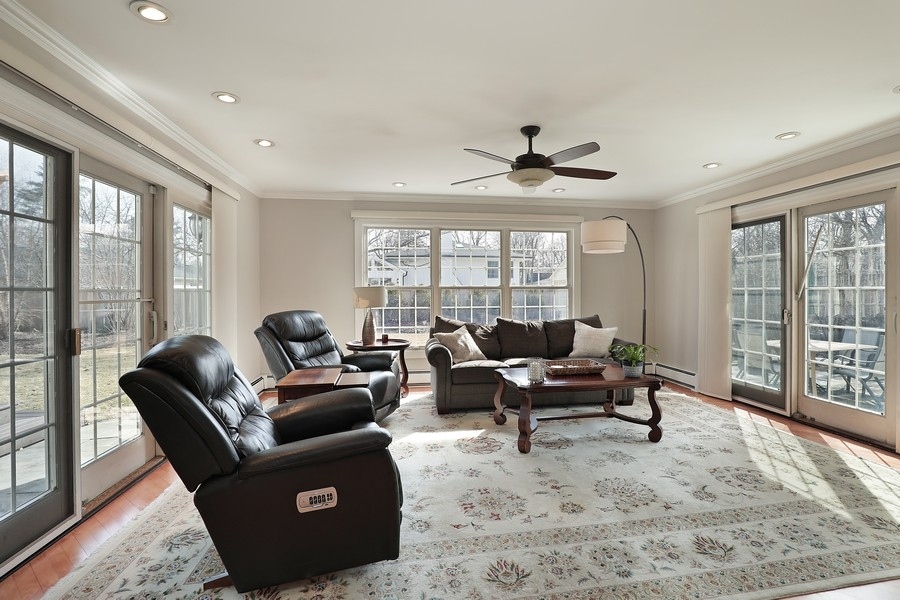 2915 Shannon Road Northbrook, IL 60062 - Photo 12 of 33 a living room with furniture and a large window