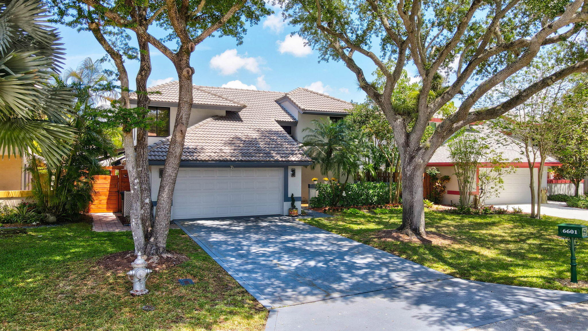 6601 Sweet Maple Lane Boca Raton, FL 33433 - Photo 3 of 59 Front Exterior