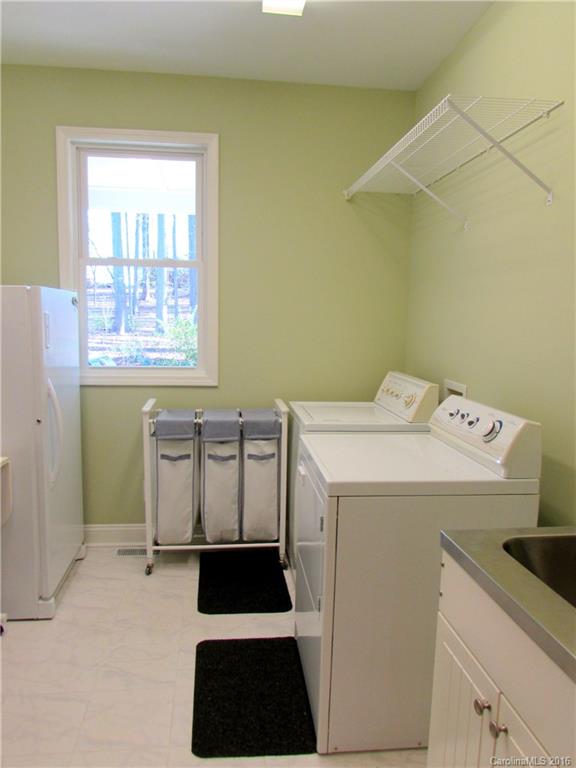 3310 Lincoln Road York, SC 29745 - Photo 18 of 24 Gallery Image 18