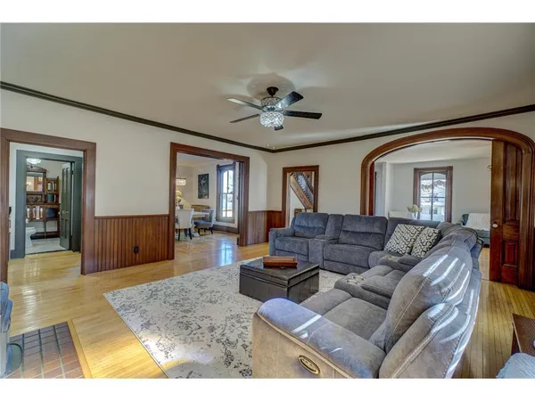 $1,150,000 | 418 South Holcombe Street, Stillwater, MN 55082