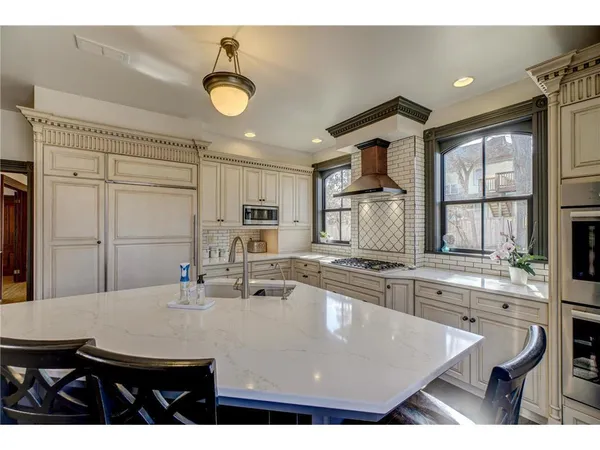 $1,150,000 | 418 South Holcombe Street, Stillwater, MN 55082