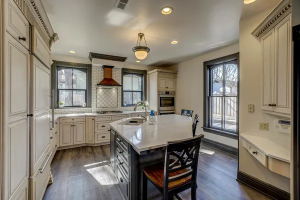 $1,150,000 | 418 South Holcombe Street, Stillwater, MN 55082