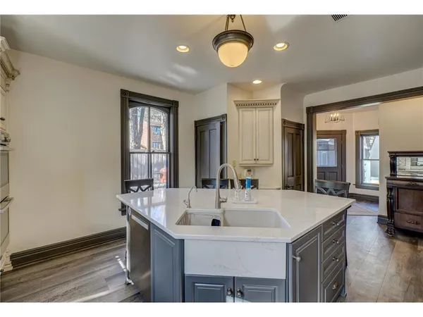$1,150,000 | 418 South Holcombe Street, Stillwater, MN 55082